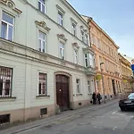 Apartment House - Old Town *