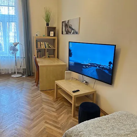 Apartment House - Old Town *