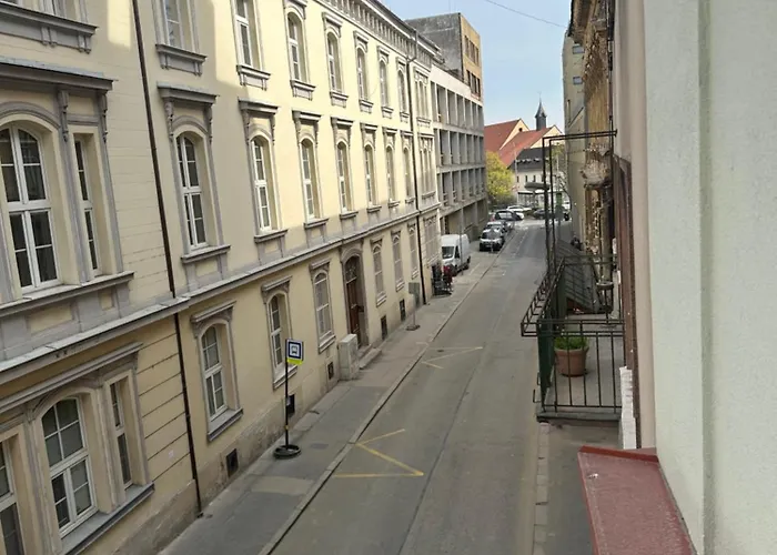 Apartman House - Old Town Pozsony