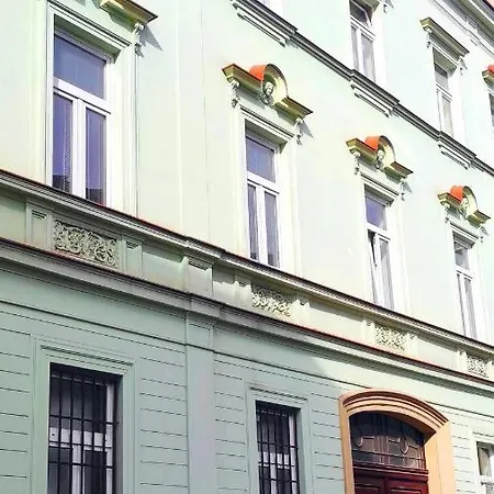 Apartment House - Old Town *