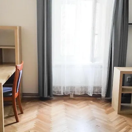 Apartment House - Old Town *